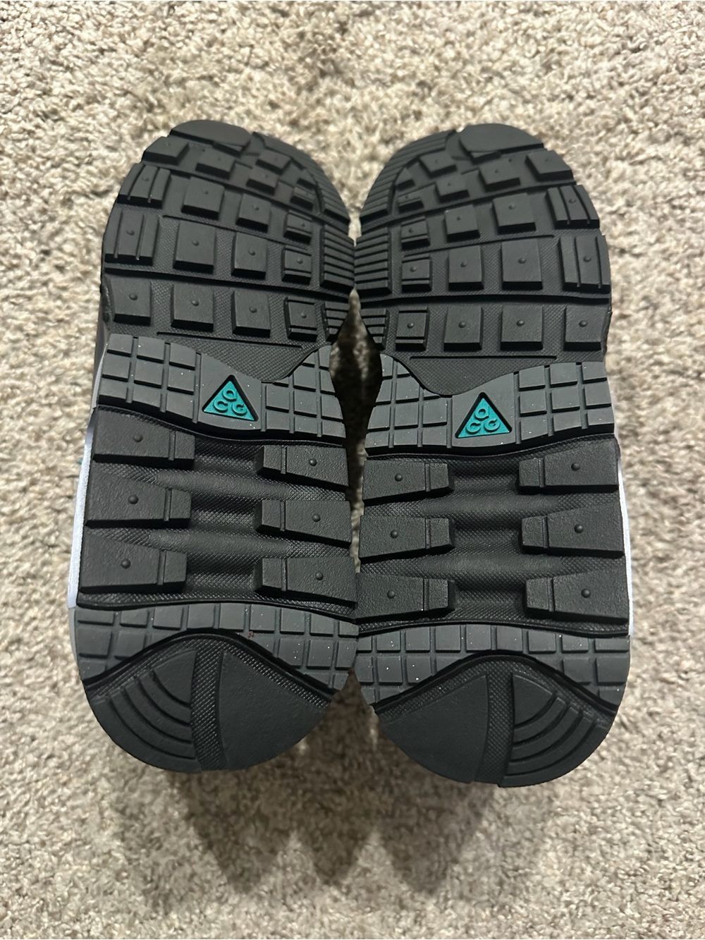 Nike ACG Men's High-Top Sneakers - Black with Teal Accents 365752-031 Size 9. - Picture 6 of 8